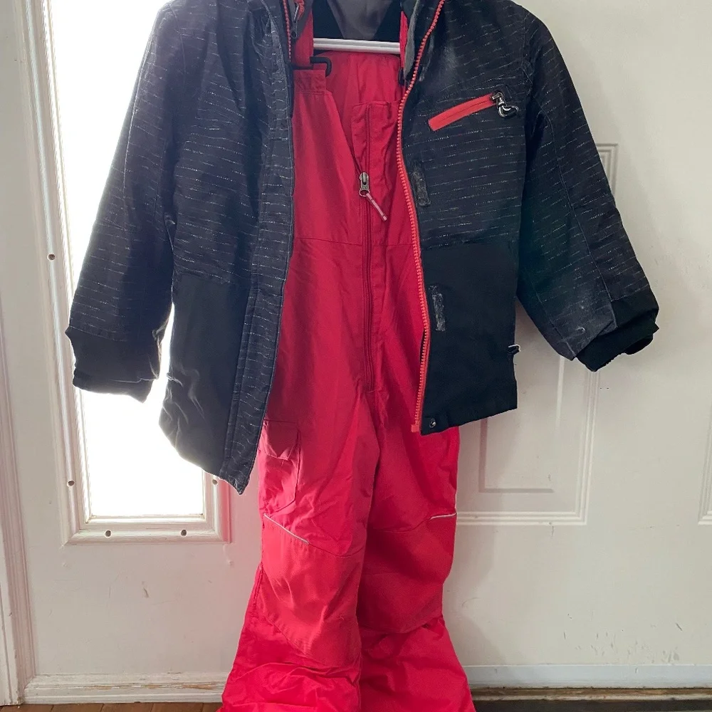 Snowsuit - Picture 1 of 1